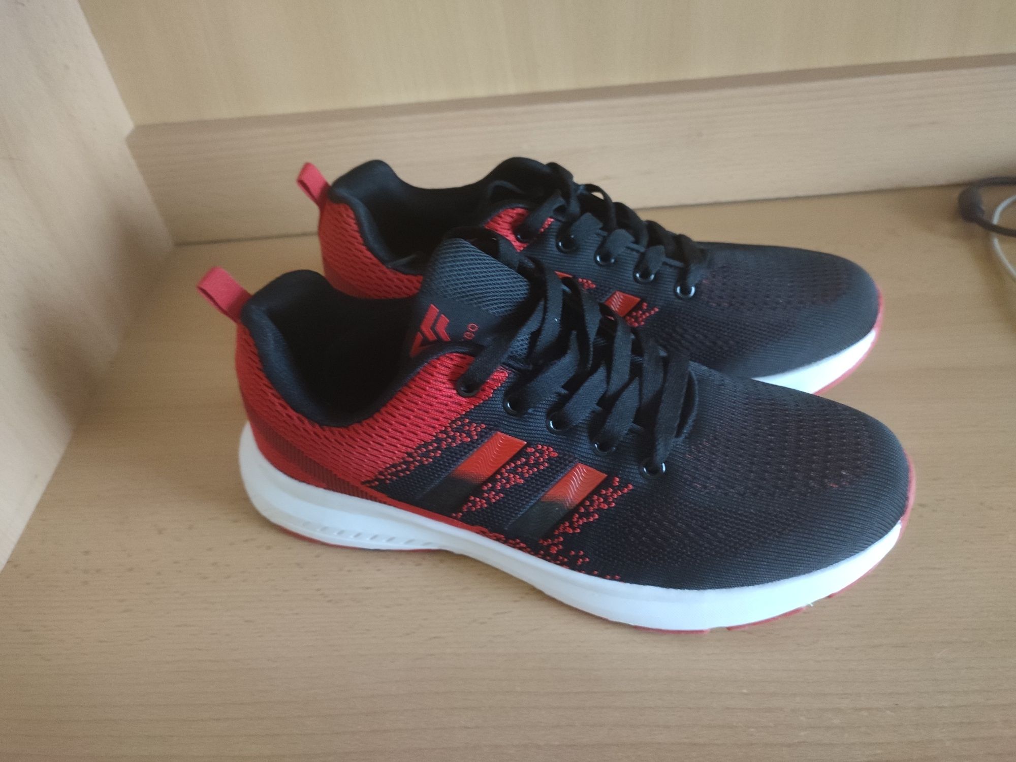 Buty sportowe dla chłopca