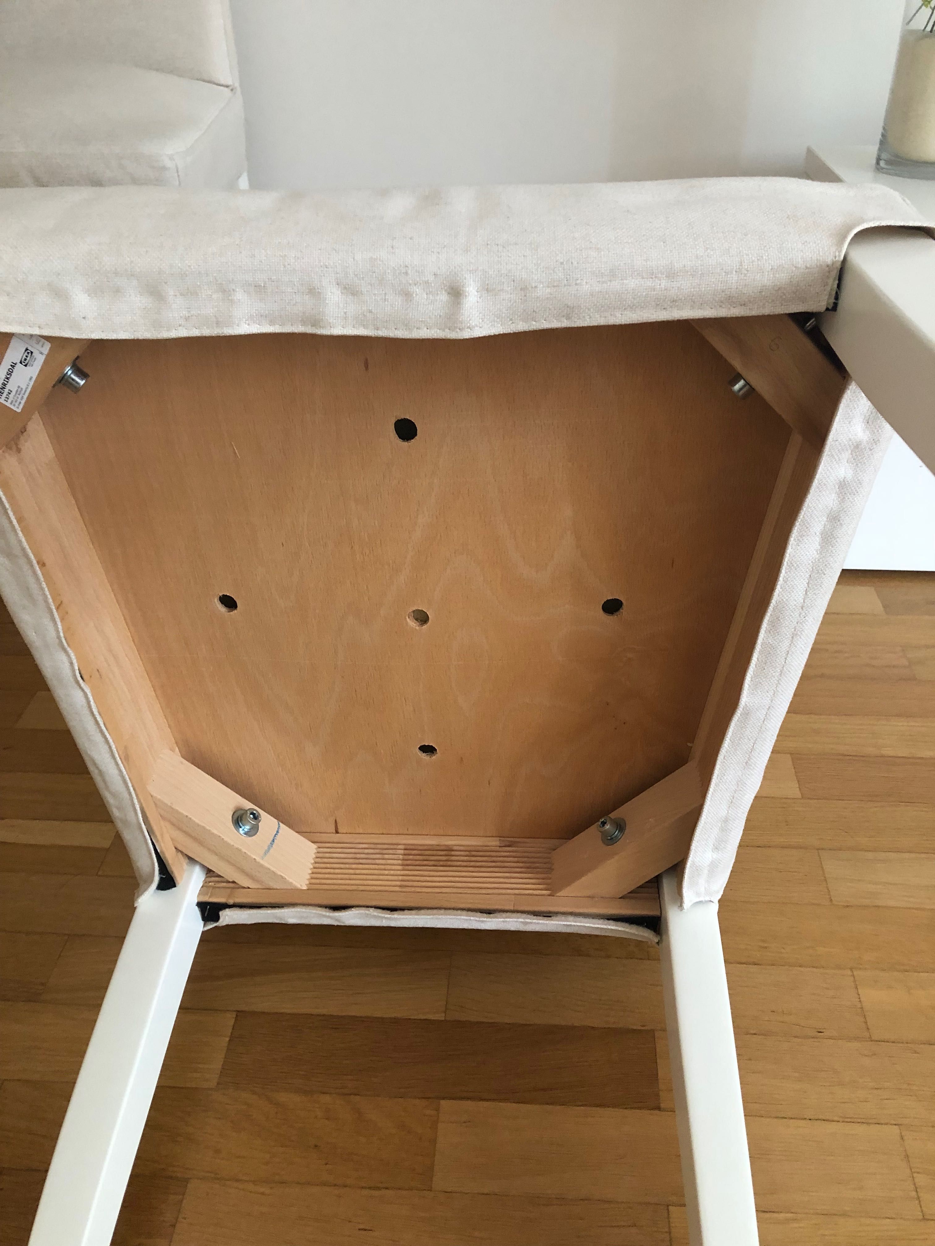 4 cadeiras Ikea Henriksdal brancas capa beje