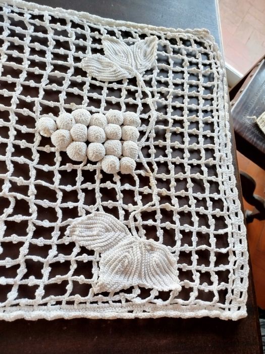 Toalha de mesa de jantar em crochê