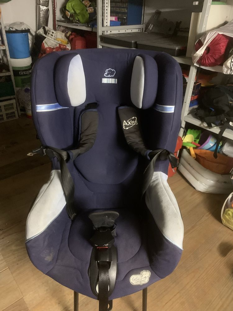Cadeira Auto Bebé Confort Axiss Rotativa