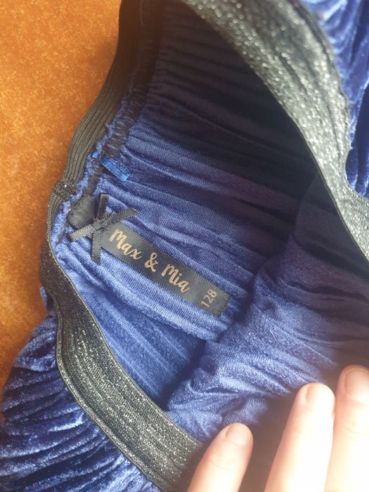 Spódniczka 128 granat plisowana