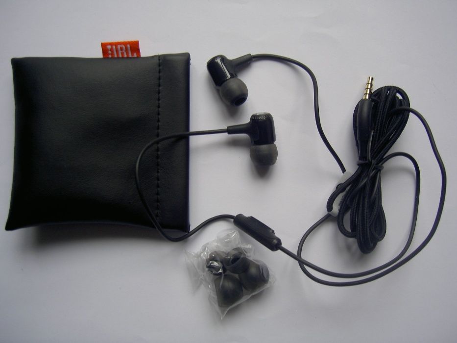 Наушники JBL E15 Black