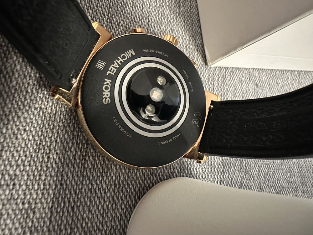 Smartwatch Michael Kors SOFIE MKT5069
