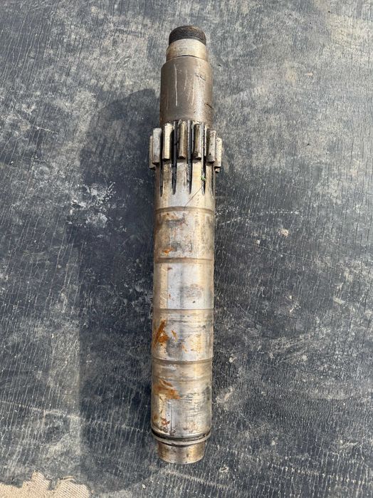 вал КПП Зил 130.131