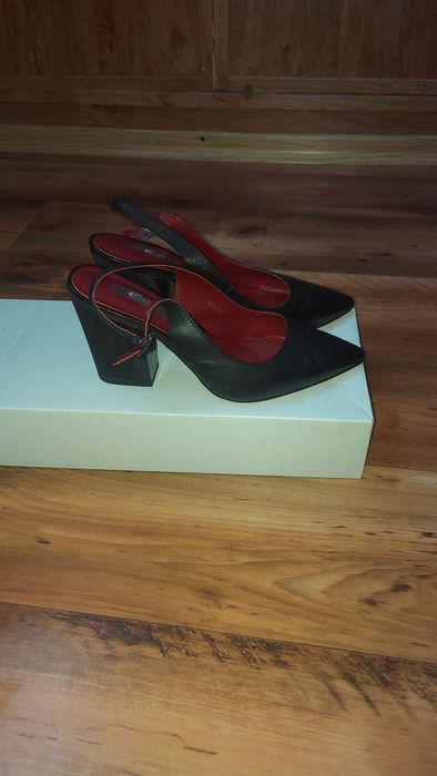 Черевики чорні на каблуку