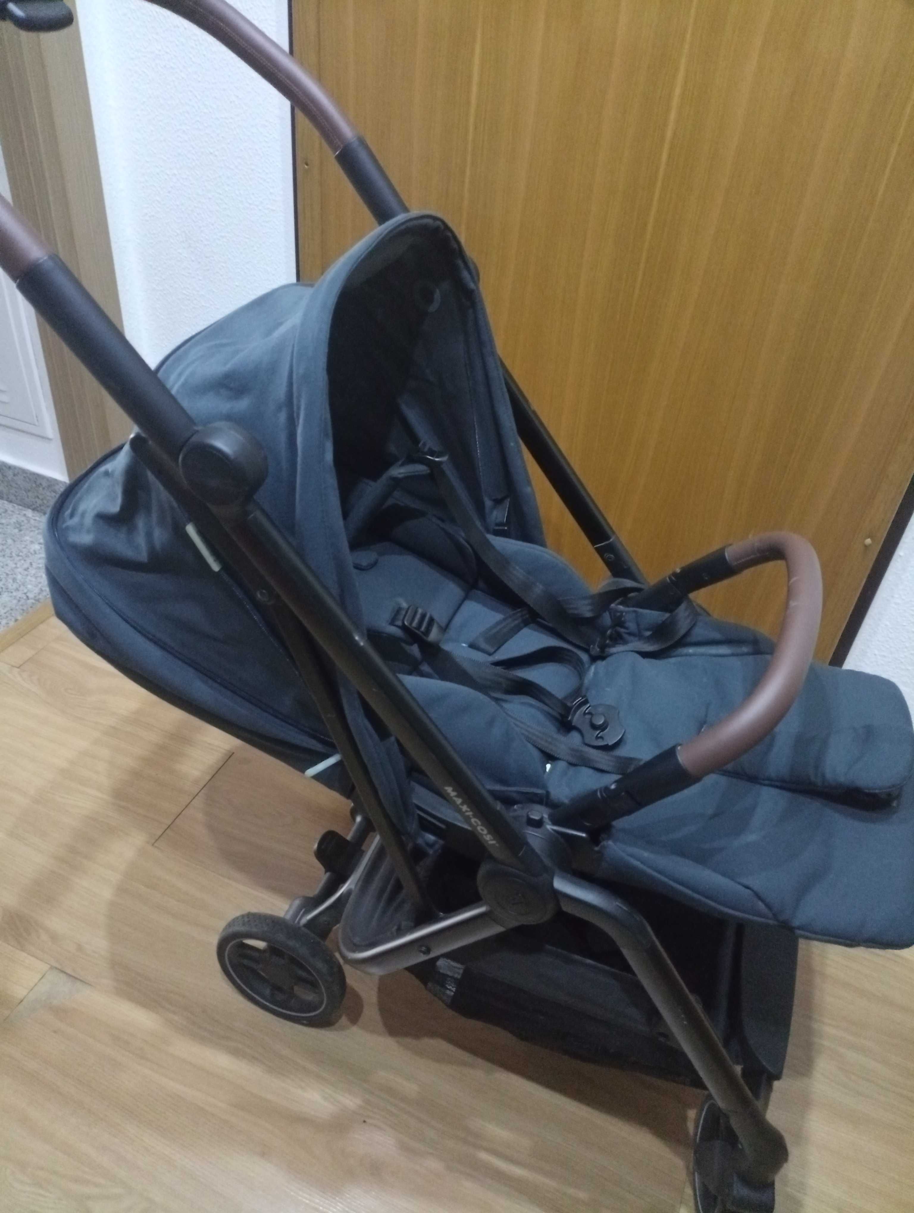 Carrinho de passeio maxi cosi