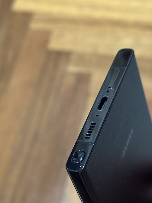 Продам Samsung Galaxy S23 Ultra 8/256Gb