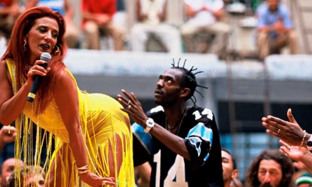 CARANDIRU - Um massacre que comoveu o mundo /CINEMA BRASILEIRO