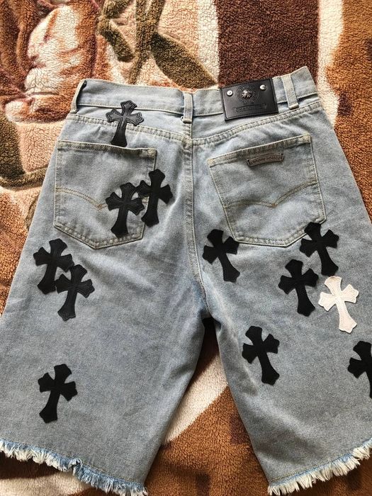 Джинсовые шорты Chrome Hearts