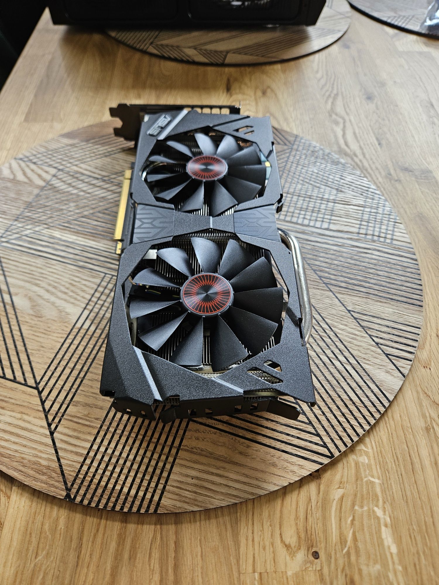 ASUS GeForce GTX 970 256bit DirectCu II Strix OC