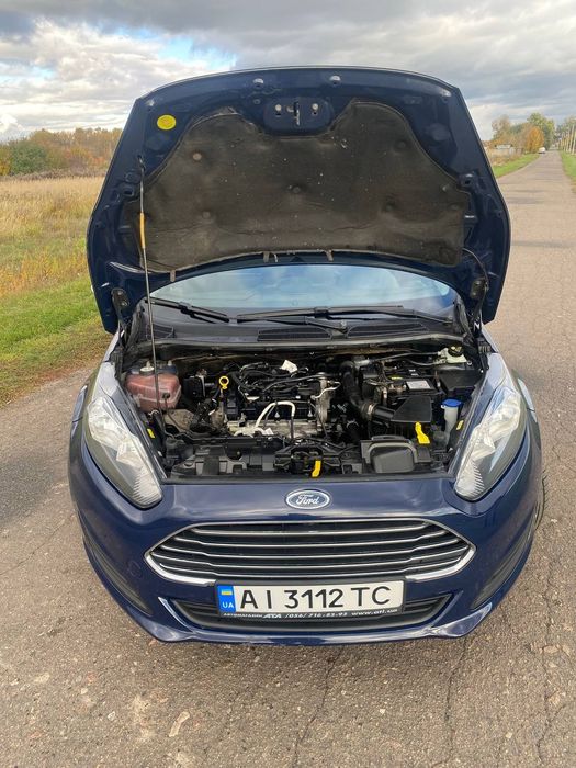 Ford fiesta MK7 2013