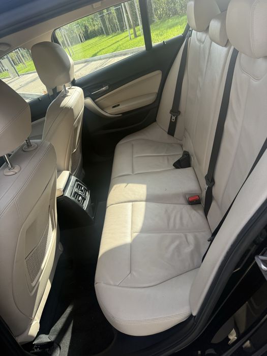 Bmw  serie 1  116D 2016