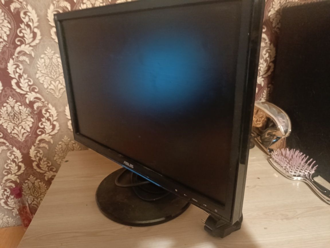 Продам монитор ASUS