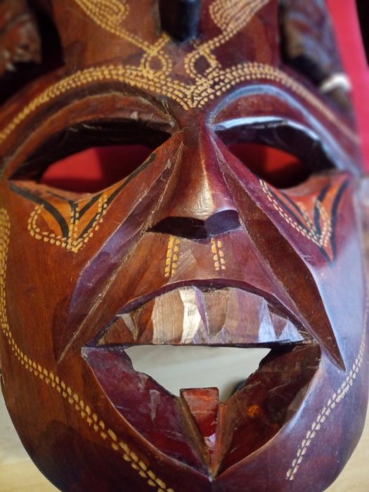 Maska drewniana 48/23 szaman Afryka