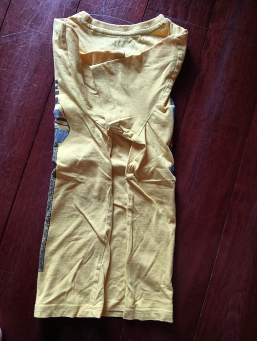 T shirt amarela infantil