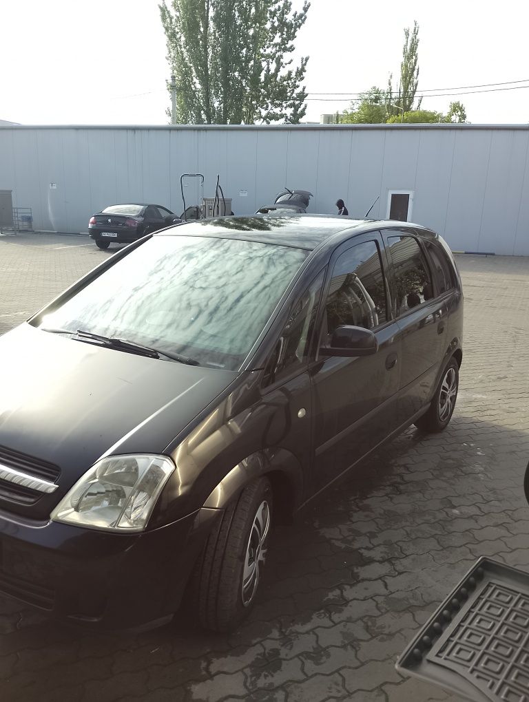 Авто Opel Meriva A