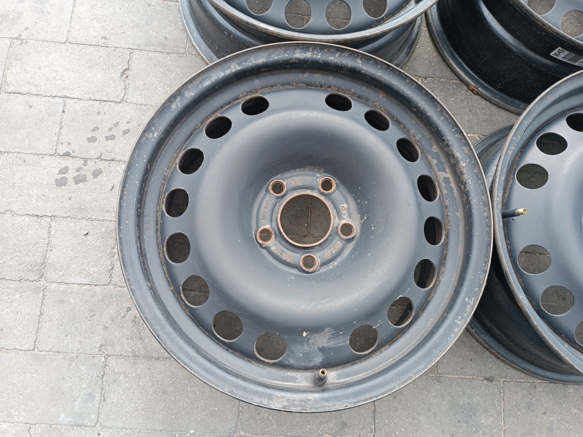 Felgi stalowe Opel Vectra C Zafira B 5x110 ET37 6.5J16