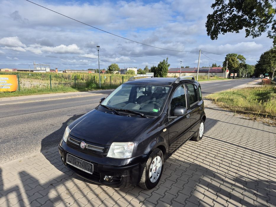 * Fiat Panda * 1.2 benzyna * Klimatyzacja * Wspomaganie City * 2010 r