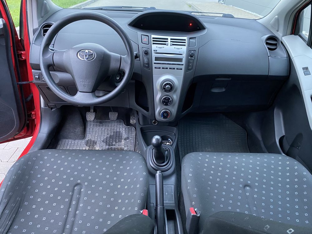 Toyota yaris 2007