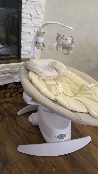 Заколисуючий центр Саrrello, шезлонг