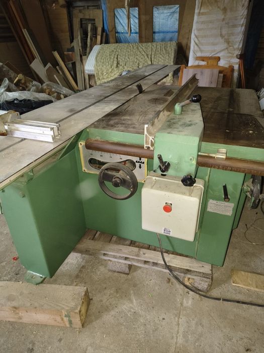 Piła formatowa z podcinakiem