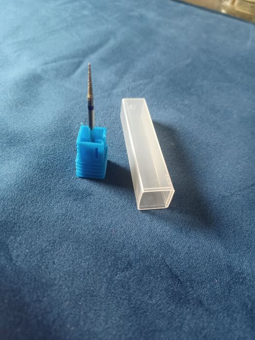 Frez do skórek szpic