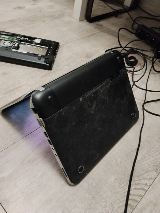 Laptop HP Pavilion DM1 (Zajrzyj do opisu)
