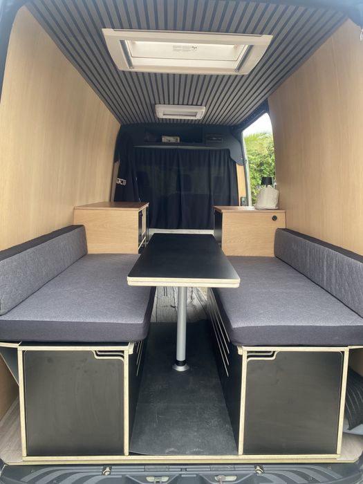 Mercedes sprinter camper vam