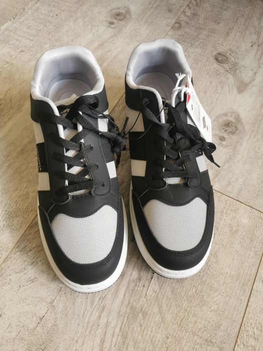Buty, snekersy, trampki, tenisówki r. 44 nowe z metką