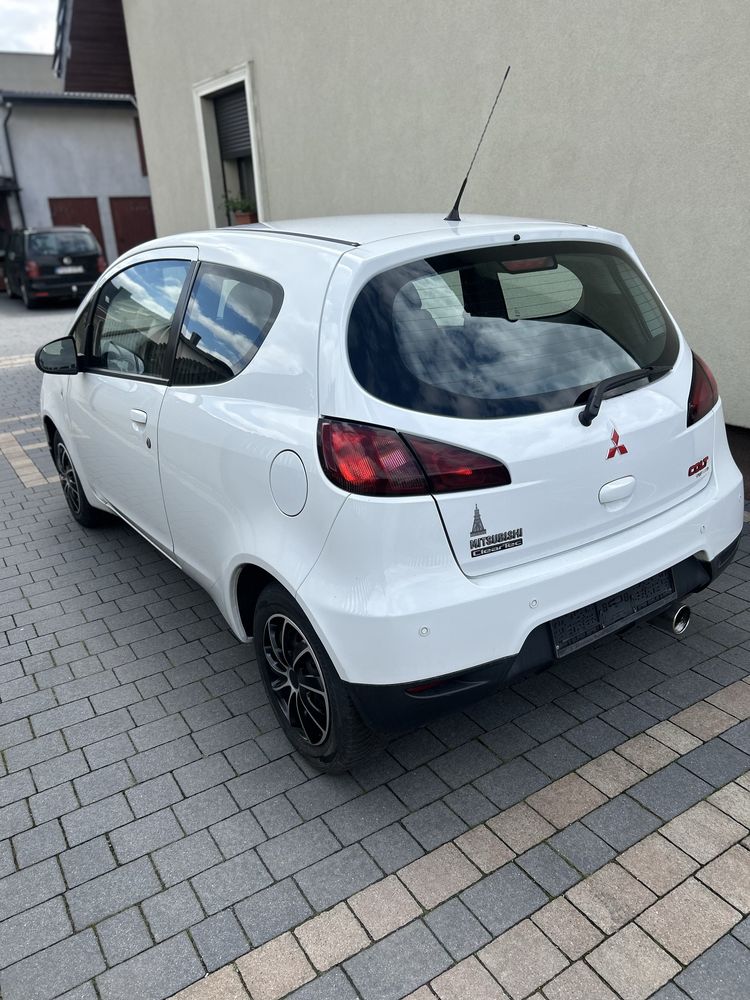 Mitsubishi Colt CZ30