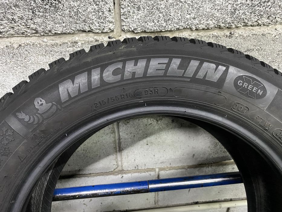 Зимові шини 215/55 R16 (93H) MICHELIN