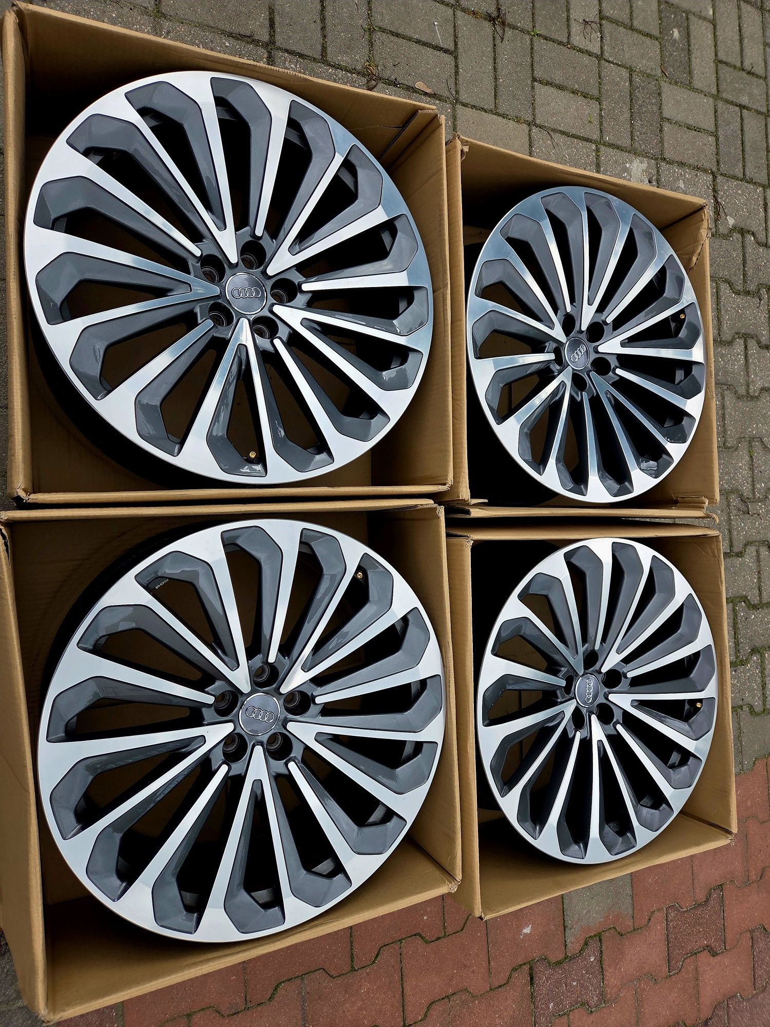 Oryginalne felgi Audi 21 Audi Etron , A6 A7 A8 Bicolor