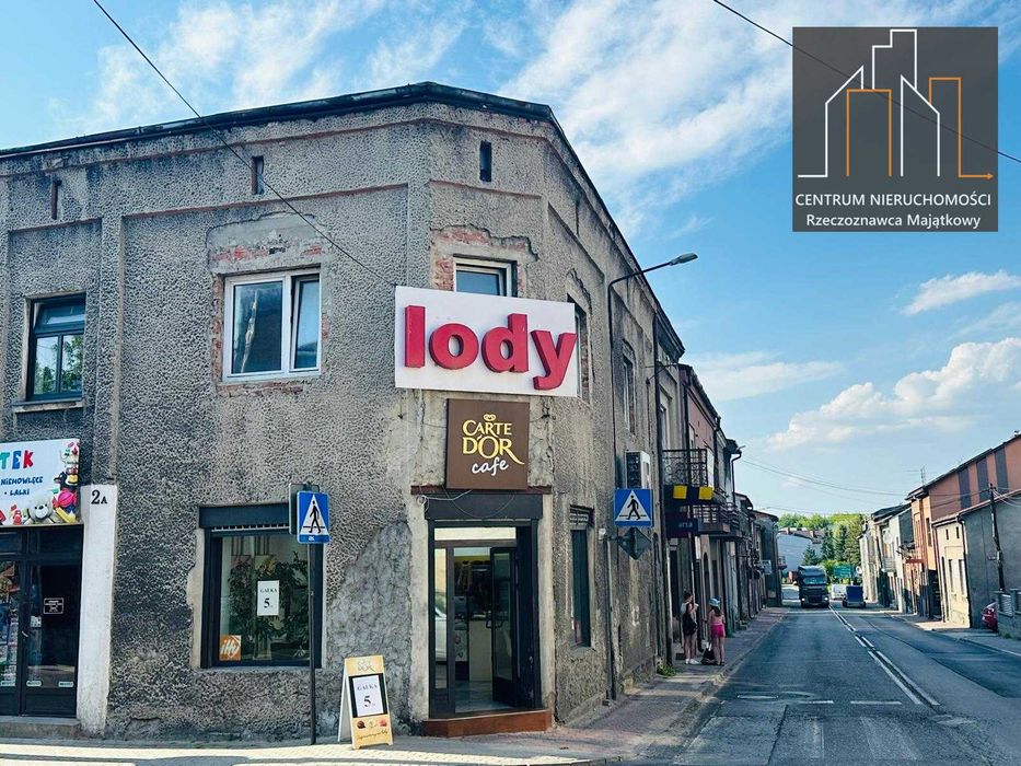 Budynek usługowo-mieszkalny w centrum Wolbromia