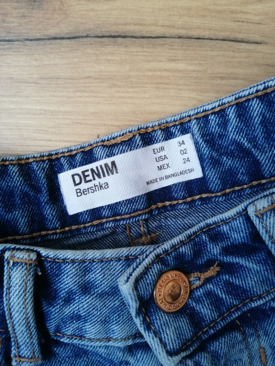 Bershka ... Jeansowa spódnica ... Roz. 34