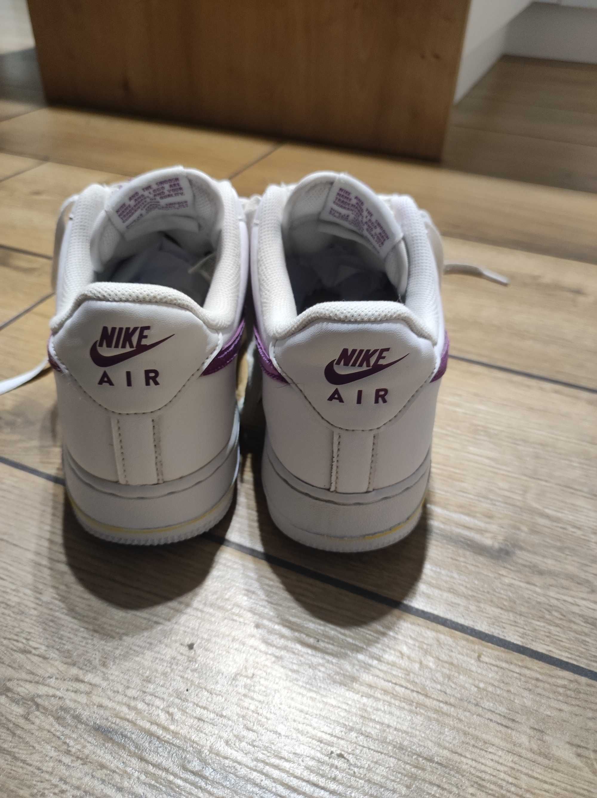 Buty Nike Air force 1.rozmiar 40