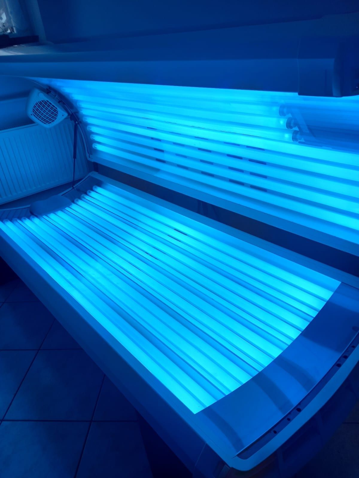 Łóżko leżące solarium onyx