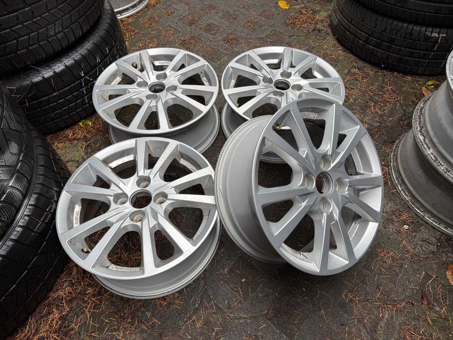 Felgi alumniowe 15" 4x100 Kia Rio Stonic Hyundai I20 Mazda Suzuki