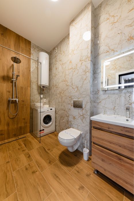 Апартаменти/квартира подобово в центрі міста - 9