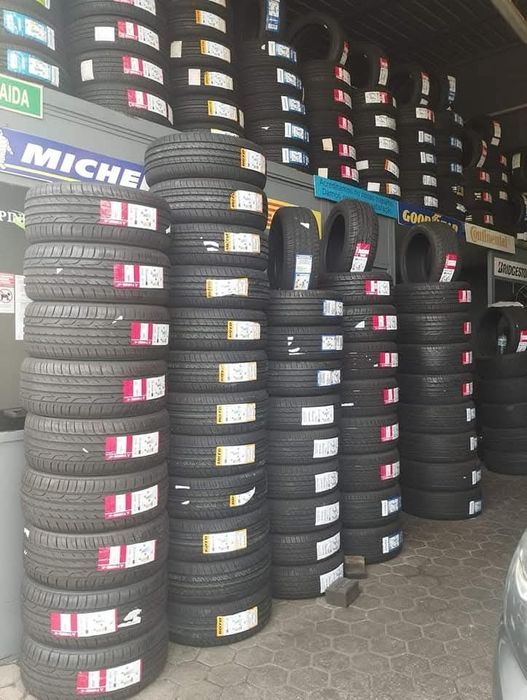 Pneus novos e usados