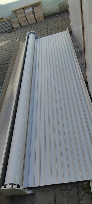 Brama rolowana 350*260 w dobrym stanie!!!