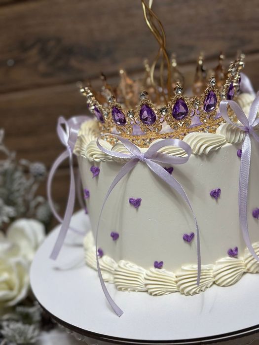 Торти короваї на замовлення