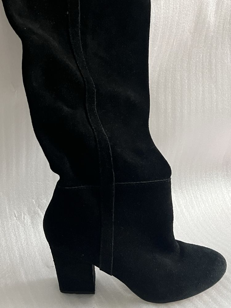 Продам високі чоботи Zara