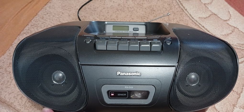 Магнітофон Panasonic RX-D29 CD/MP3/Радіо, супербас!