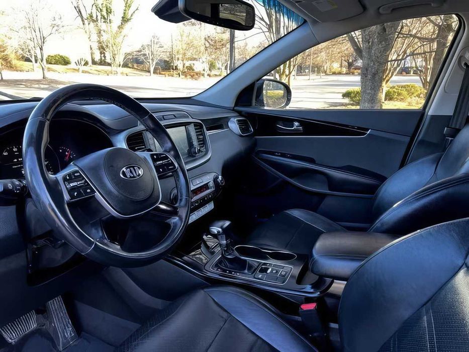 Kia Sorento      2019