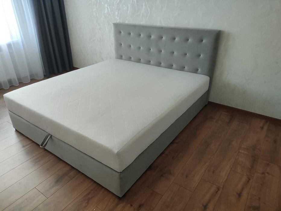 Кровать "Карина" Бисквитный, Одно-, Двоспальная. С матрасом. Ліжко