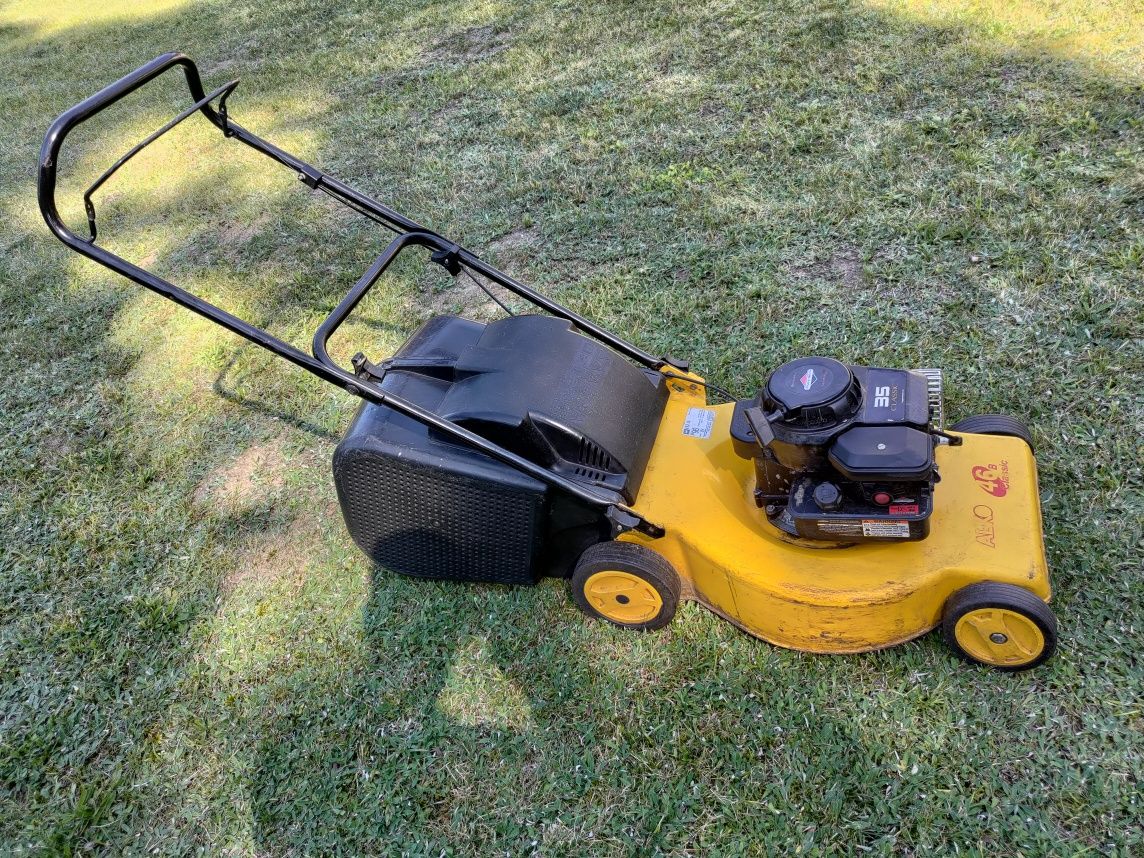 Austriacka kosiarka spalinowa z silnikiem briggs & stratton