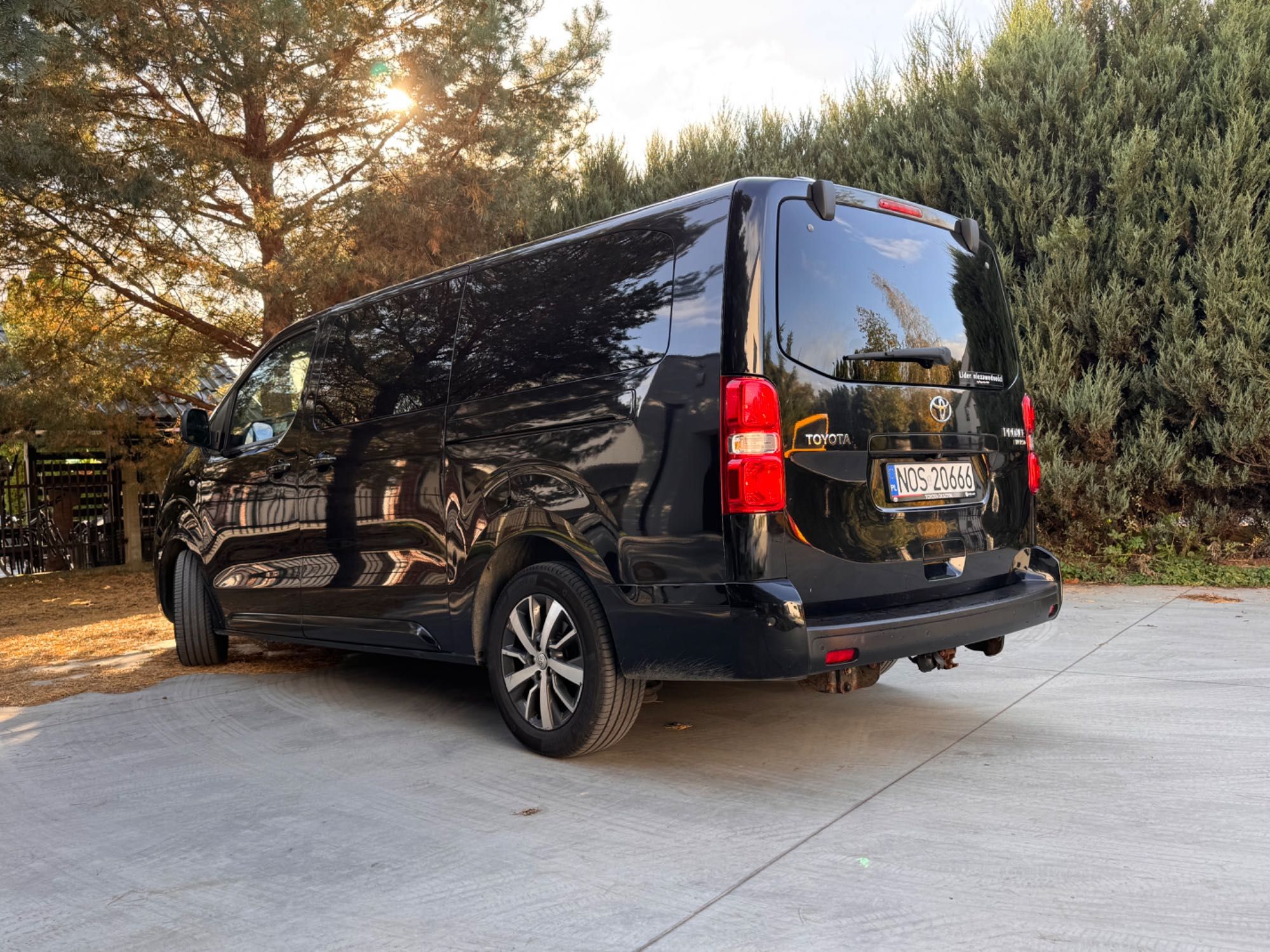 Toyota PROACE VIP Verso Long Nowa niższa cena! Cena brutto.