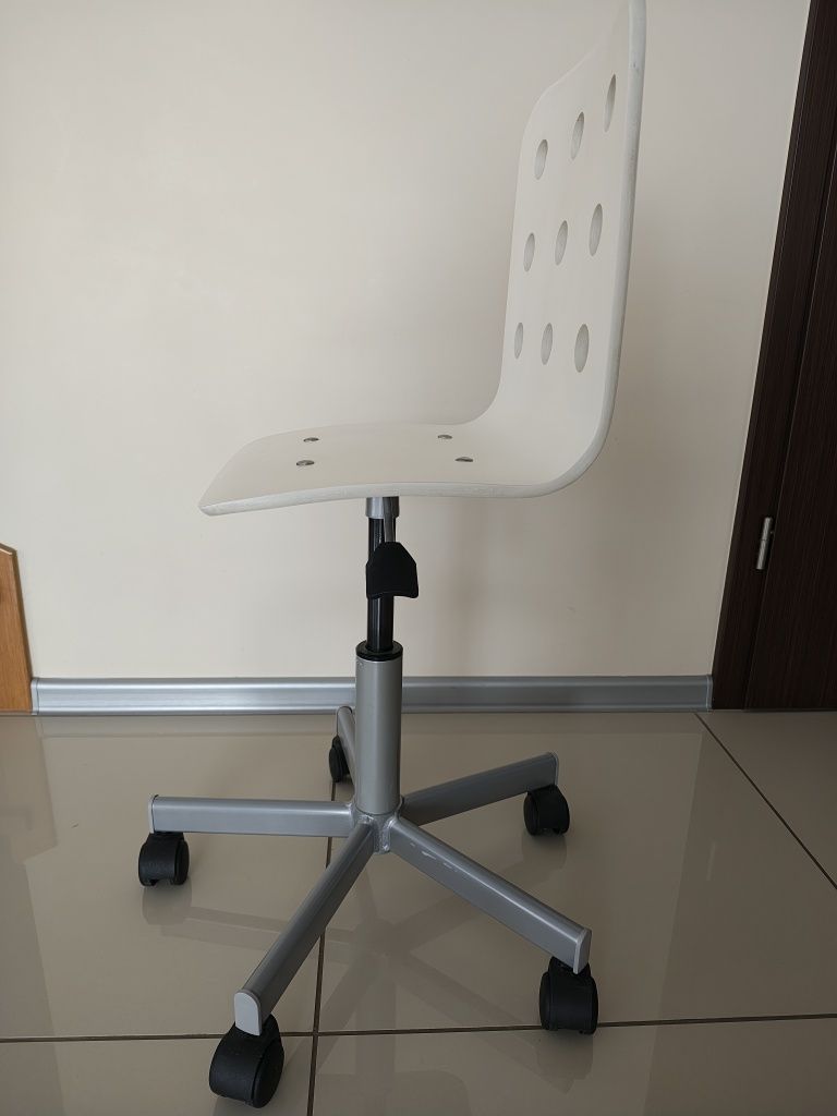 Krzesło obrotowe dziecięce Ikea