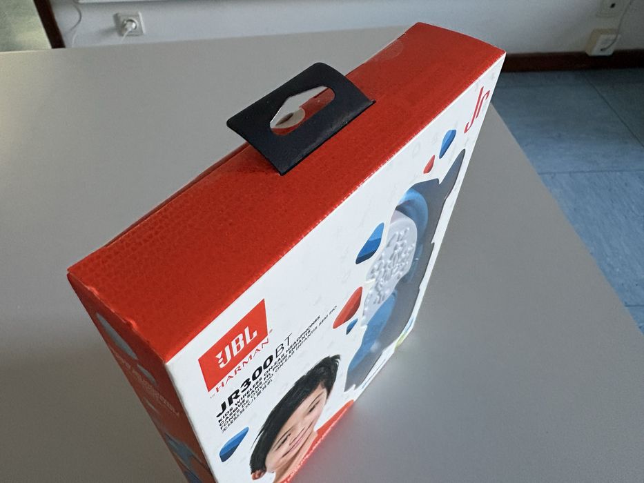 Auscultadores JBL by Harman JR 300 BT kids SELADOS