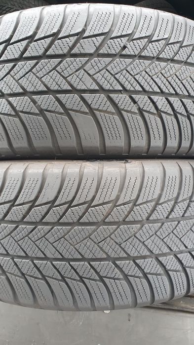 225/55 R18 2шт Bridgestone ( Бриджестон) Авторезина, шини.
